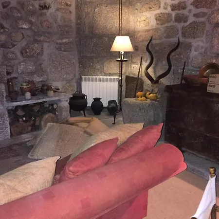 Solar Dos Olivas Bed & Breakfast